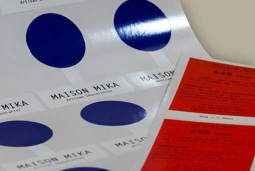 Etiquettes adhésives en vinyle blanc brillant