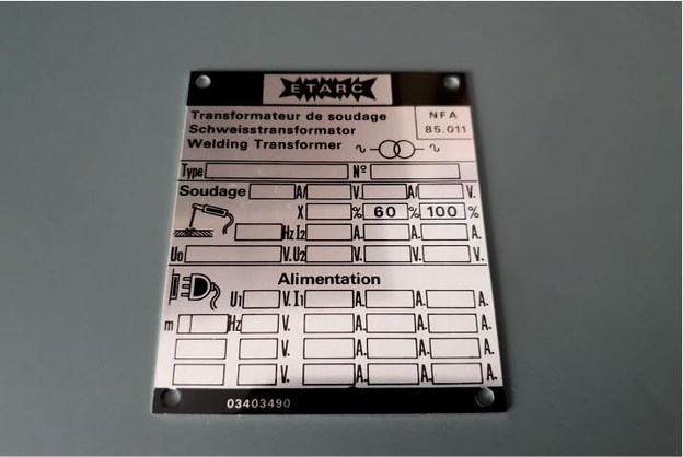 Plaques en inox