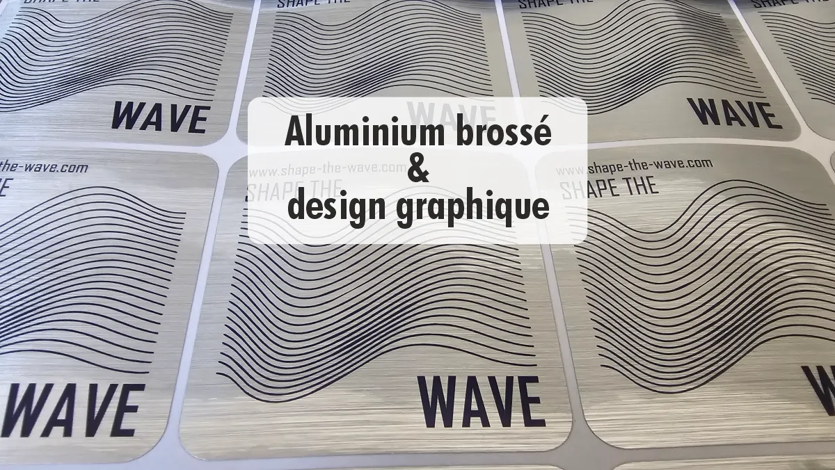 Aluminium brossé : la matière design qui sublime vos étiquettes