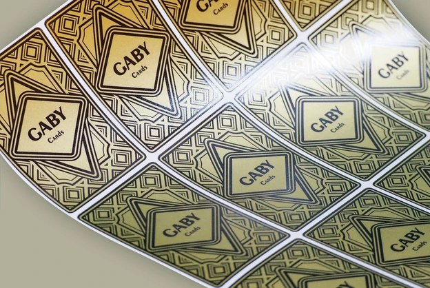 Autocollant or mat en détail