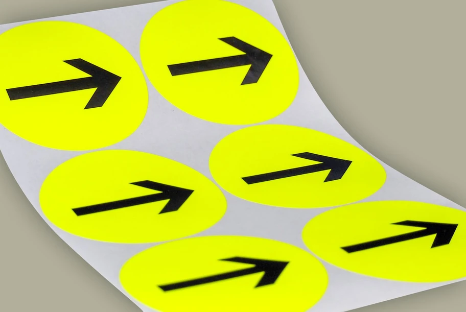 Autocollant vinyle fluo pour signalisation tres visible