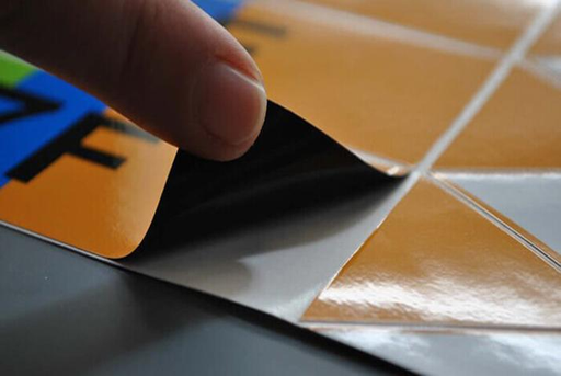 Autocollant vinyle opaque pour recouvrement professionnel
